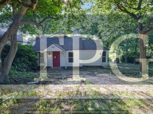 2121 N River Blvd, Sugar Creek, MO 64050