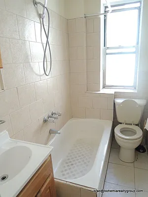 Rented by Bohemia Realty Group | media 23