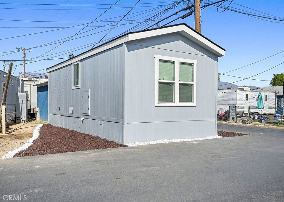 1st image of 525 Palm Ave #30