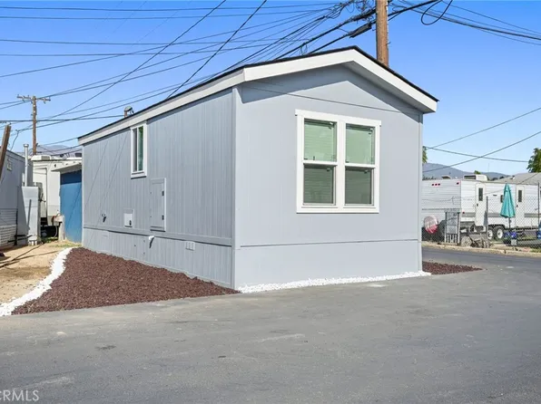 525 Palm Ave #30, Beaumont, CA 92223