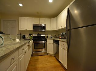 323 Saint Paul St #6TR, Brookline, MA 02446