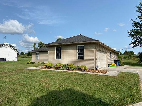 2nd image of 240 Deerwood Dr