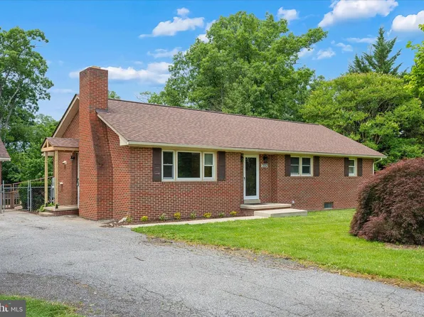7052 Linganore Rd, Frederick, MD 21701