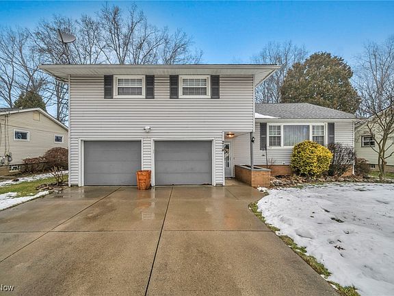 2nd image of 214 Beechwood Dr