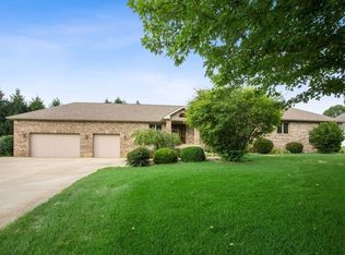 7493 Cidermill Rd, Michigan City, IN 46360