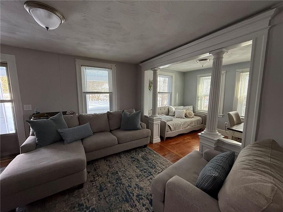 1st image of 274 Waterman Ave #2
