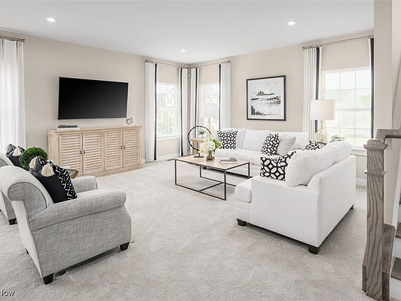 3rd image of 15408 Oak Hill Dr #210