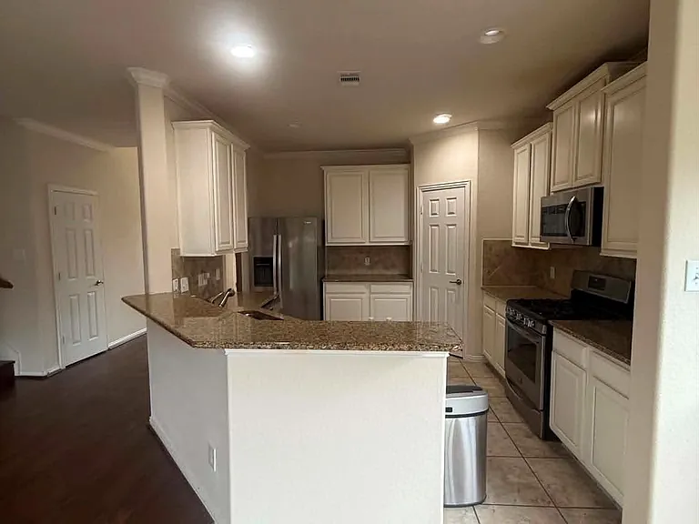 19806 Amber Village Ln — Photo 19