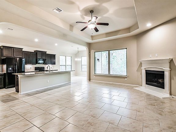 9183 Silver Back Trl, Conroe, TX 77303 | Zillow