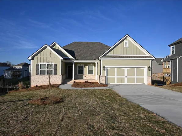 171 Alderman Ln, Winder, GA 30680