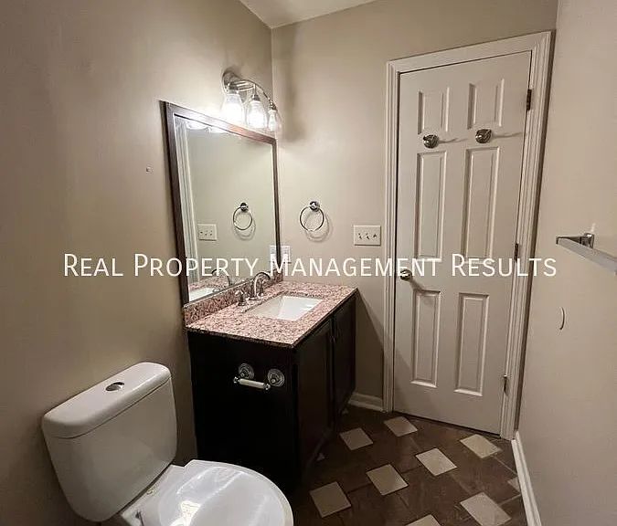4002 Petes Ct #4002 — Photo 7