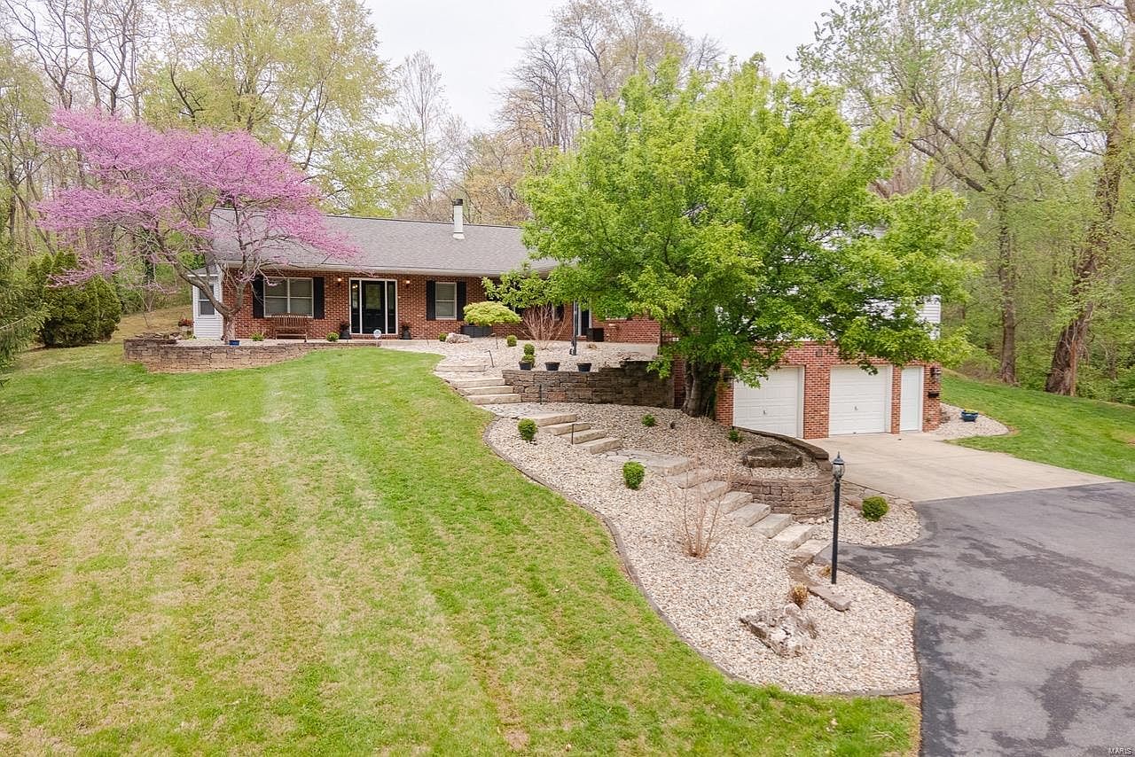 118 Old Collinsville Rd, Caseyville, IL 62232 Zillow