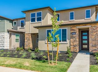 2964 Edgeview Dr, Sacramento, CA