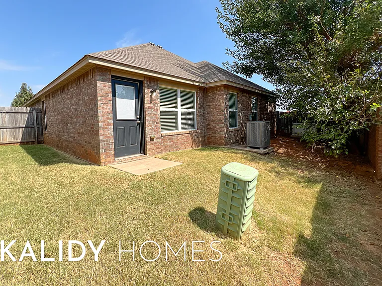 412 Nathan Way — Photo 30