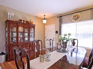 980 Riddlewood Rd, Highlands Ranch, CO 80129