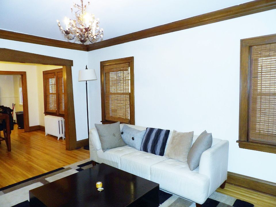 1st image of 3225 Garfield Ave #1