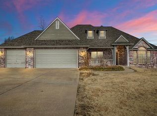 5700 W Cherokee Rd, Skiatook, OK 74070