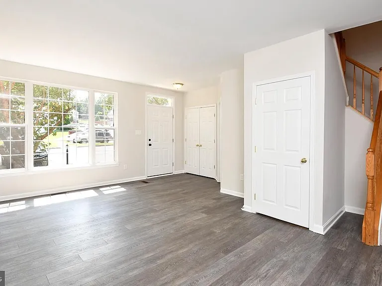 3802 Koval Ln — Photo 2