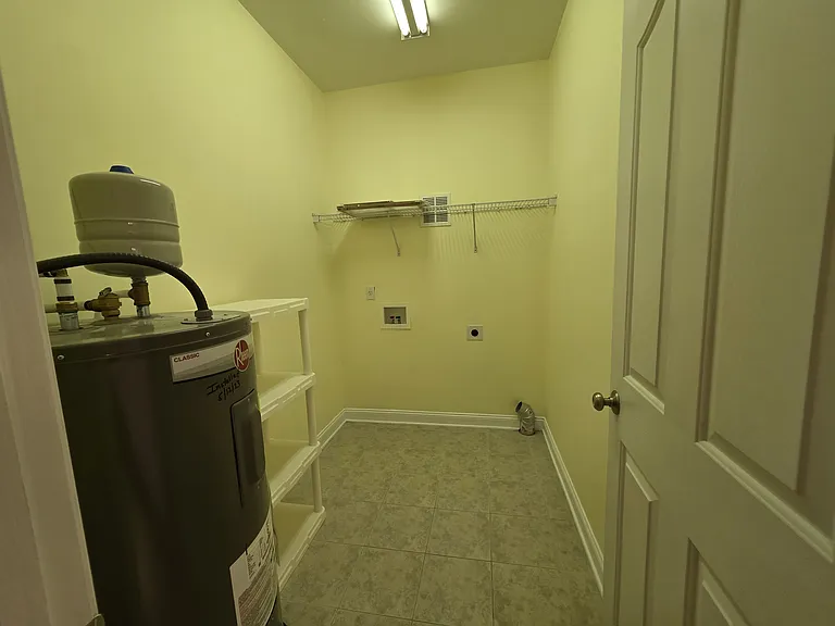 210 Chadwick Shores Dr — Photo 12
