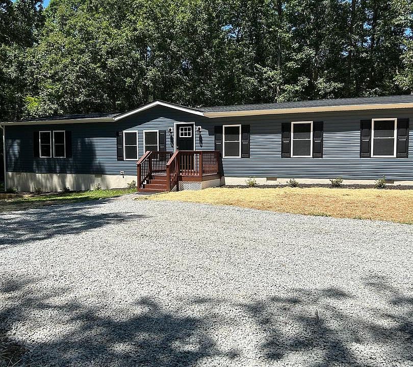 1st image of 4628 Bradley Farm Rd N
