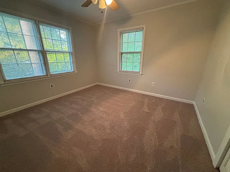 132 Garden Springs Rd — Photo 23