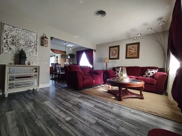345 View Dr, Las Vegas, NV 89107