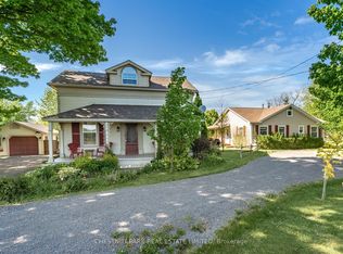 14782 Loyalist Pkwy, Prince Edward County, ON K0K 1G0