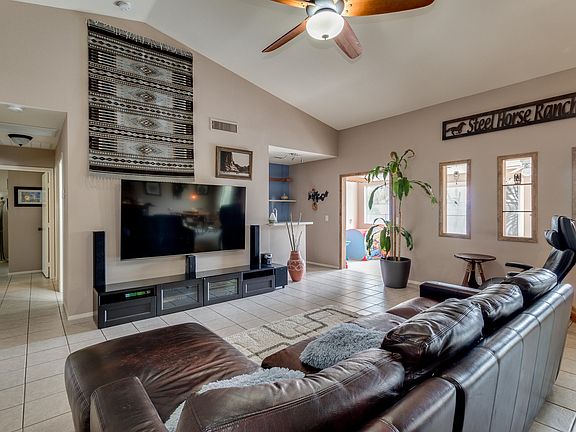 4th image of 1257 E Morrow Dr