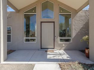 11 E Alary Ln, Corrales, NM 87048