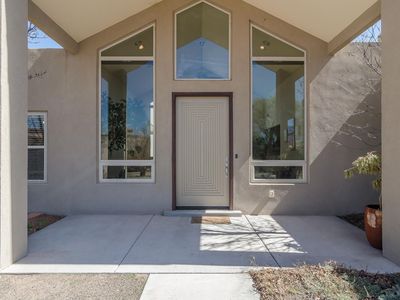 11 E Alary Ln, Corrales, NM, 87048