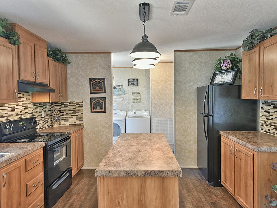 1st image of 10985 NW 10th Pl