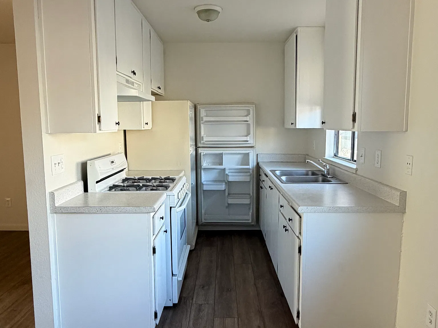 1 bed, $1,400 — Photo 1