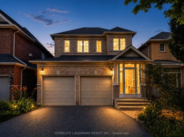 79 Jordanray Blvd W, Newmarket, ON L3X 2P8