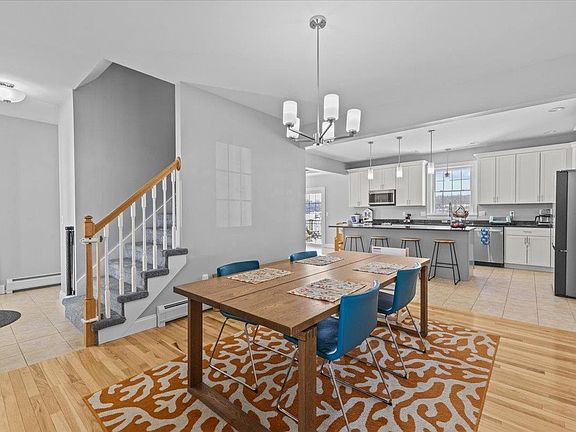 3rd image of 693 Brigham Road