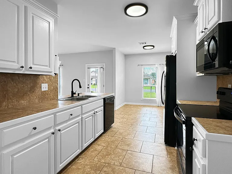 10816 Field Pointe Dr — Photo 9