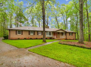 7536 Alamance Dr, Charlotte, NC 28227