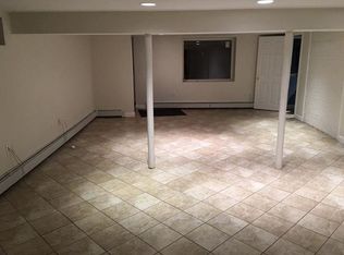 786 Atwood Ave, Cranston, RI 02920
