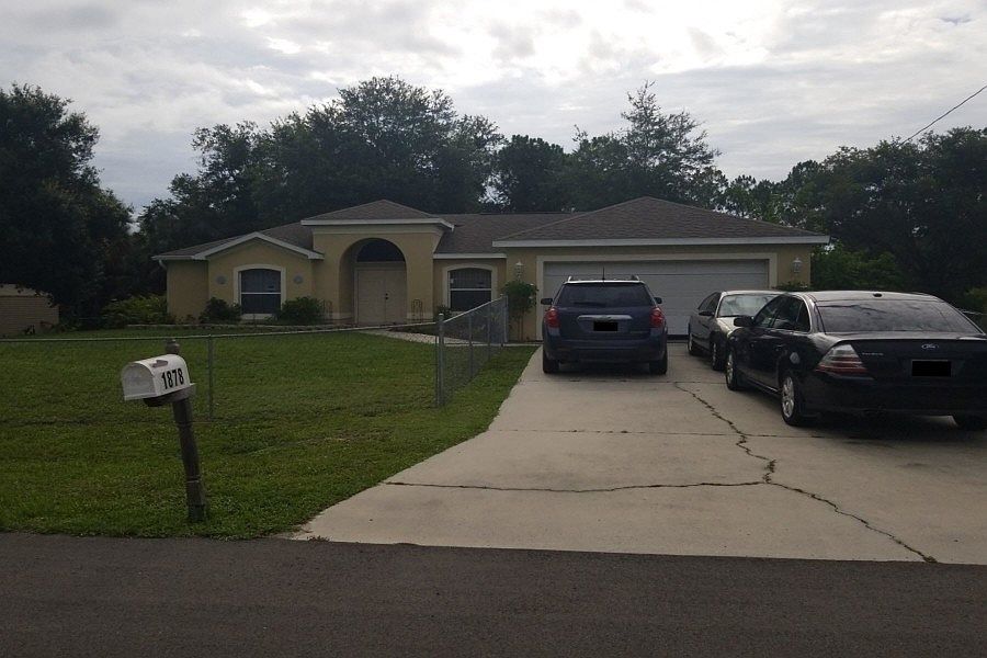 1st image of 1878 Latham Dr