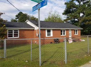 1505 Cashiers Ln, Fayetteville, NC 28311