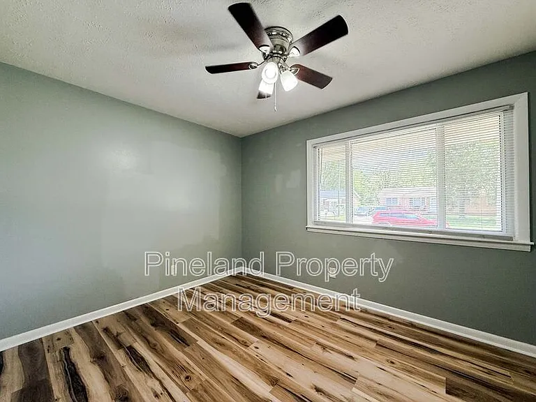 6151 Wynnwood Dr — Photo 12