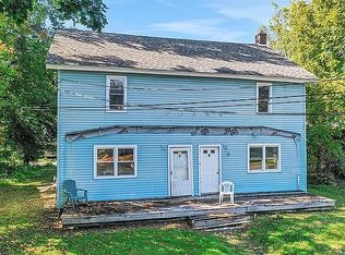 61 Old Post Rd, Staatsburg, NY 12580