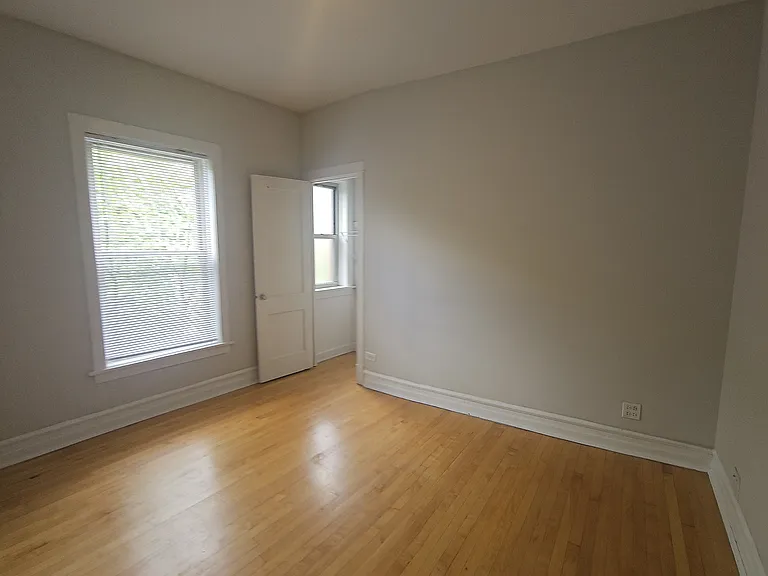 5825 N Wayne Ave #2N — Photo 13