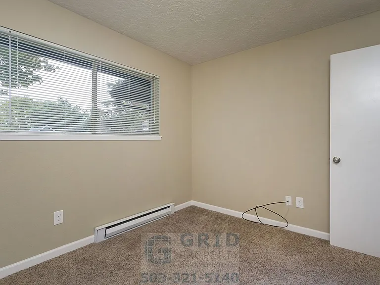 5105 SE Stark St #A — Photo 9