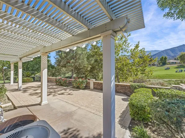 9299 Robinson Ln, Corona, CA 92883