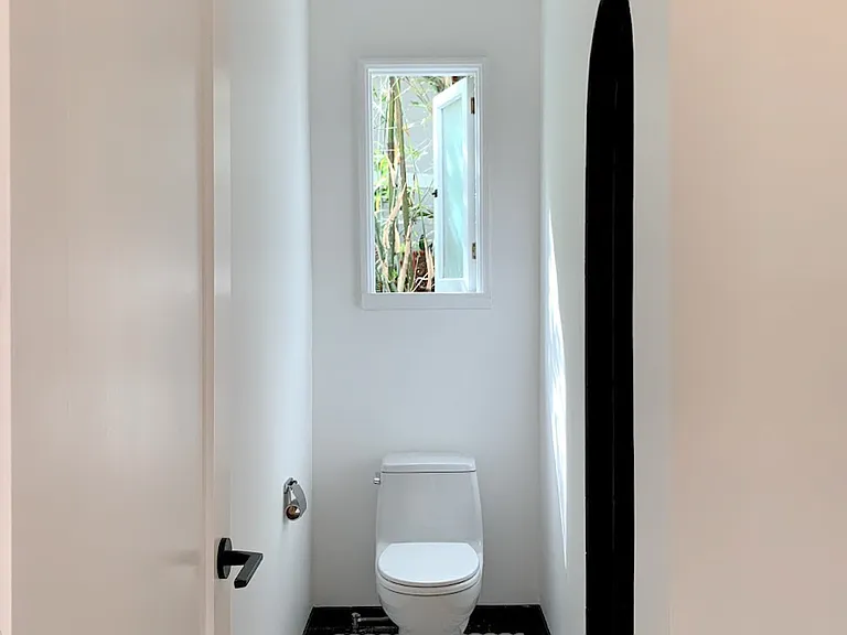 6251 Holly Mont Dr #6251 — Photo 12
