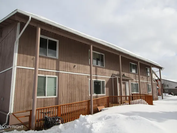 7651 Mayfair Dr, Anchorage, AK 99502