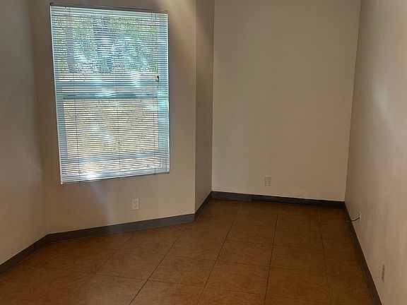 5th image of 5411 Linda Vista Rd APT 4