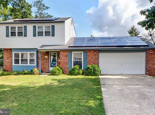 647 Taylor St, Riverside, NJ 08075