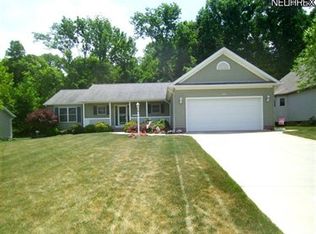 2872 Brookfield Dr, Barberton, OH