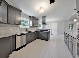 5418 Park Plaza Dr, Houston, TX 77091